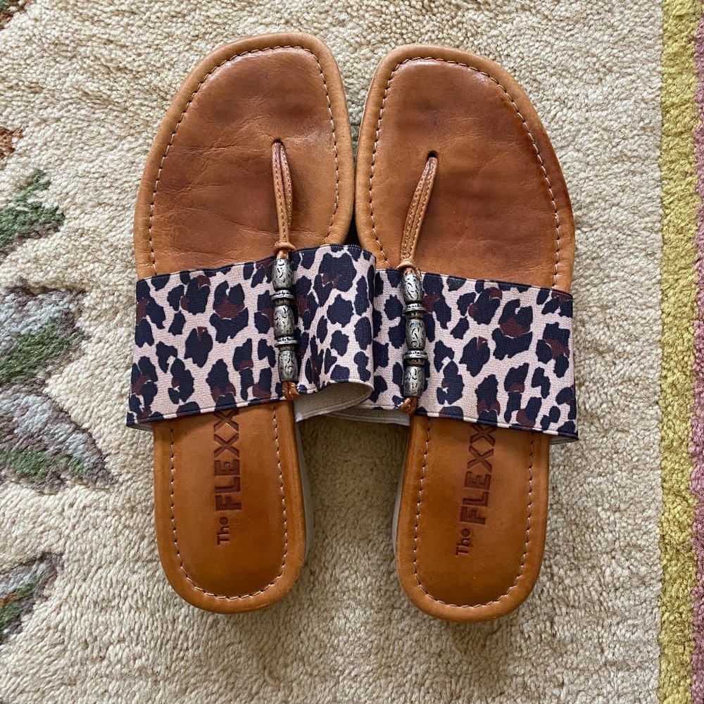 THE FLEXX RAIN MAKER SIZE 6